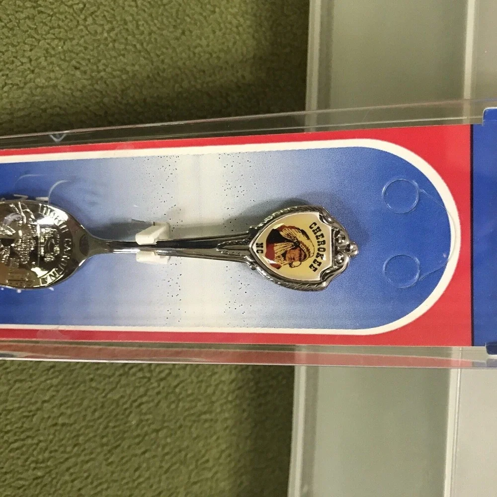 N/A collectible souvenir